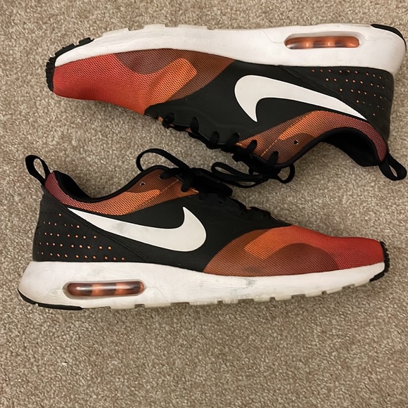 Nike Runner - Picture 2 of 8